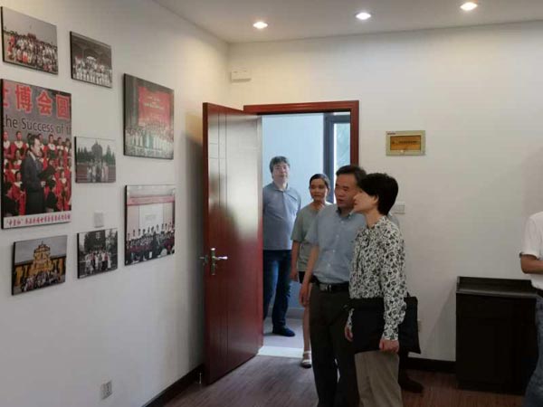 �����ھֻ����ֳ��߷�ο�ʻ�����ѧԺ